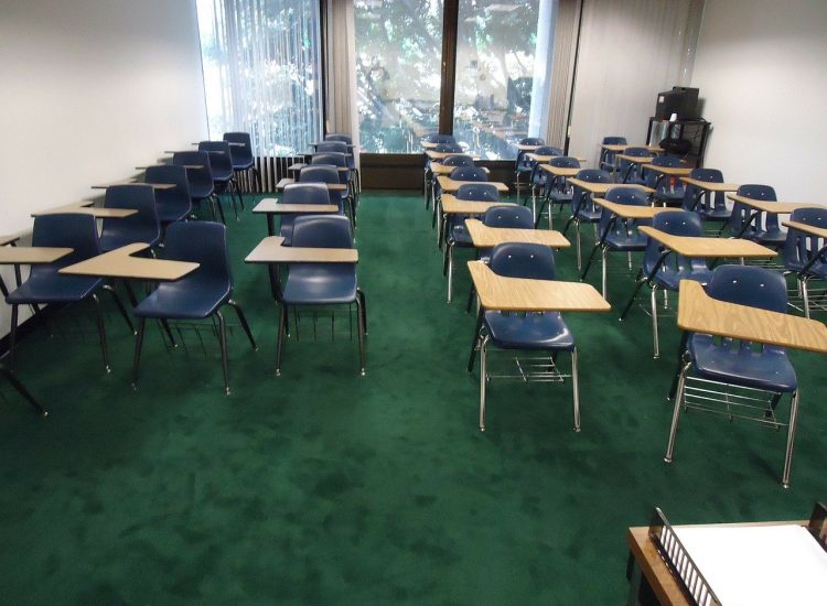 class, classroom, tables-255620.jpg